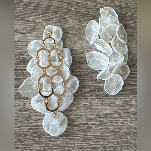 Bohemian white drop earrings A355 - Picture 4 of 4